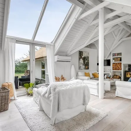 Vakantiehuis Verner - 900m From The Sea By Interhome